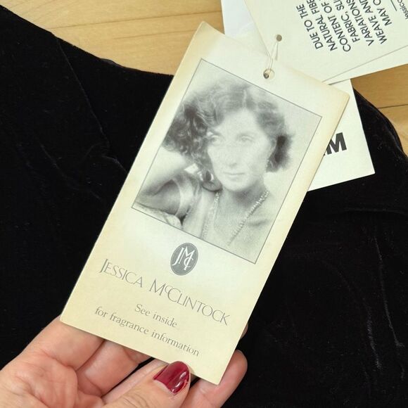 Jessica McClintock Gunne Sax Tuxedo Style Halter Dress in Cream and Black 9/10 N - Picture 9 of 16